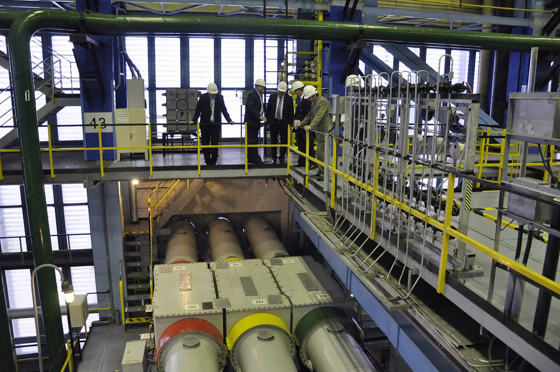 Paks Atomkraftwerk in Betrieb mit Bauarbeiten und gesellschaftlicher Unterstützung