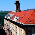 Budapester Stadtverwaltung stoppt Neueinstellungen - Finanzielle Engpässe erzwingen Maßnahmen