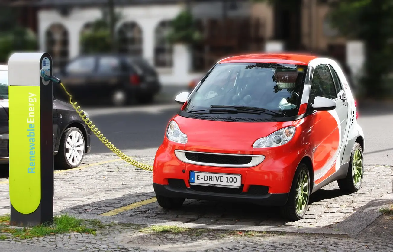 E-Auto-Boom in der EU - Rekordanteil bei Neuzulassungen