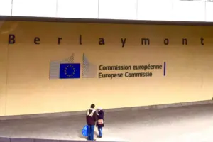 Ansicht des Berlaymont-Gebäudes, des Hauptsitzes der Europäischen Kommission, im Europaviertel von Brüssel.