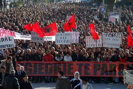 Erste Runde der Präsidentenwahl in Albanien gescheitert