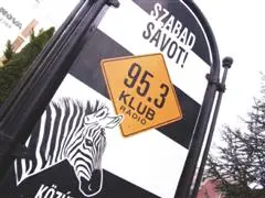 Oppositionsradio in Ungarn doch vor dem Aus