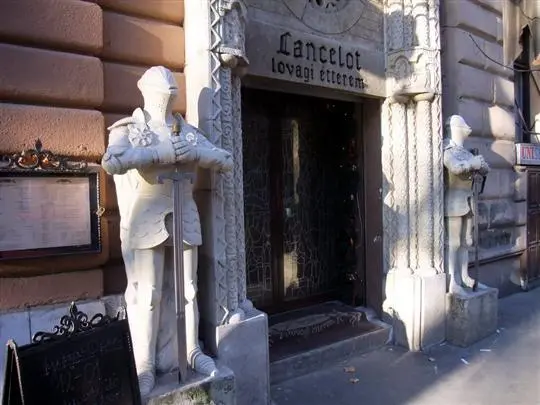 Restauranttipp: das Mittelalterrestaurant "Sir Lancelot" in Budapest