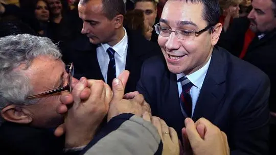 Klarer Wahlsieg, unklare Zukunft: Ponta gewinnt Wahlen in Rumänien klar