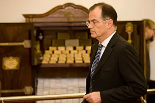 Ungarn überlegt wieder Schulden durch Anzapfen der Devisenreserven zu zahlen