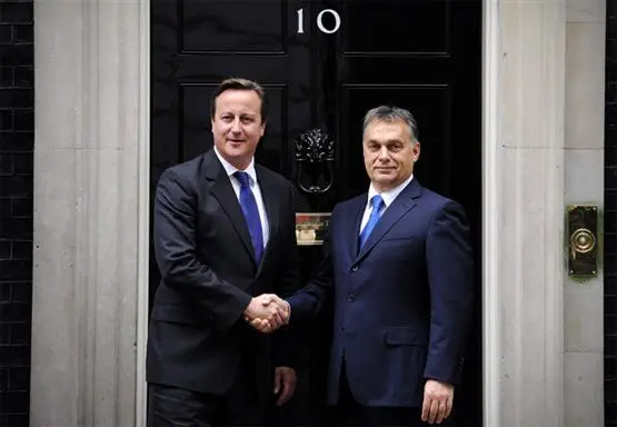 Ungarn ist "Versuchsanstalt" - Orbán zu Gast in Großbritannien