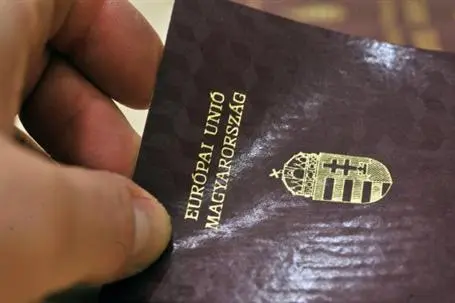 Ukrainische, russische und ungarische Mafia verkaufen Zehntausende EU-Pässe aus Ungarn