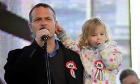 Milla-Chef tritt aus: Neues Mitte-Linksbündnis fordert erstes prominentes Opfer