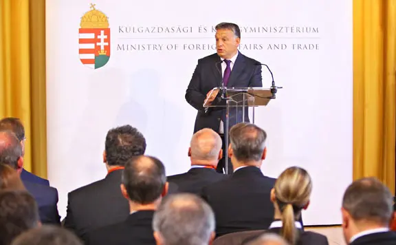 Premier von Ungarn will Einwanderung in EU "ganz" stoppen: Roma sollen Drecksarbeit machen...