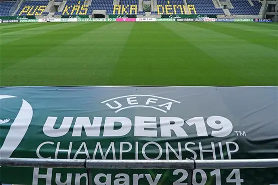 U19 EM in Ungarn: Premiere für Orbáns Privatstadion, leere Ränge, mieses Zeugnis für Puskás-Akademie